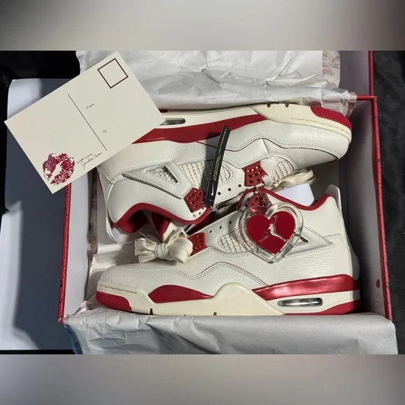 Women's Size 14/Men's Size 12.5 - Air Jordan 4 Retro "Pale Ivory and Tough Red" - Picture 13 of 16